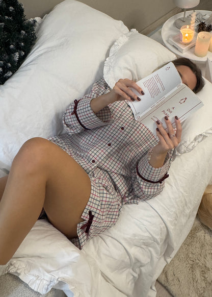 Pre-order Къс коледен сет с кадифени детайли